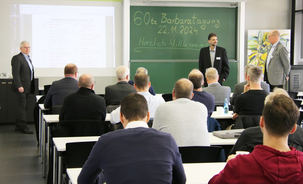 Eröffnung der 60. Barbaratagung durch Dr. W. Lenz (VDG-Landesgruppe Hessen), Prof. Dr. M. Marcus (Dekan Fachbereich MND) und Prof. Dr. K. Behler (Geschäftsführer Förderkreis GW) (v.l.) (Foto: K. Schmidt / THM)